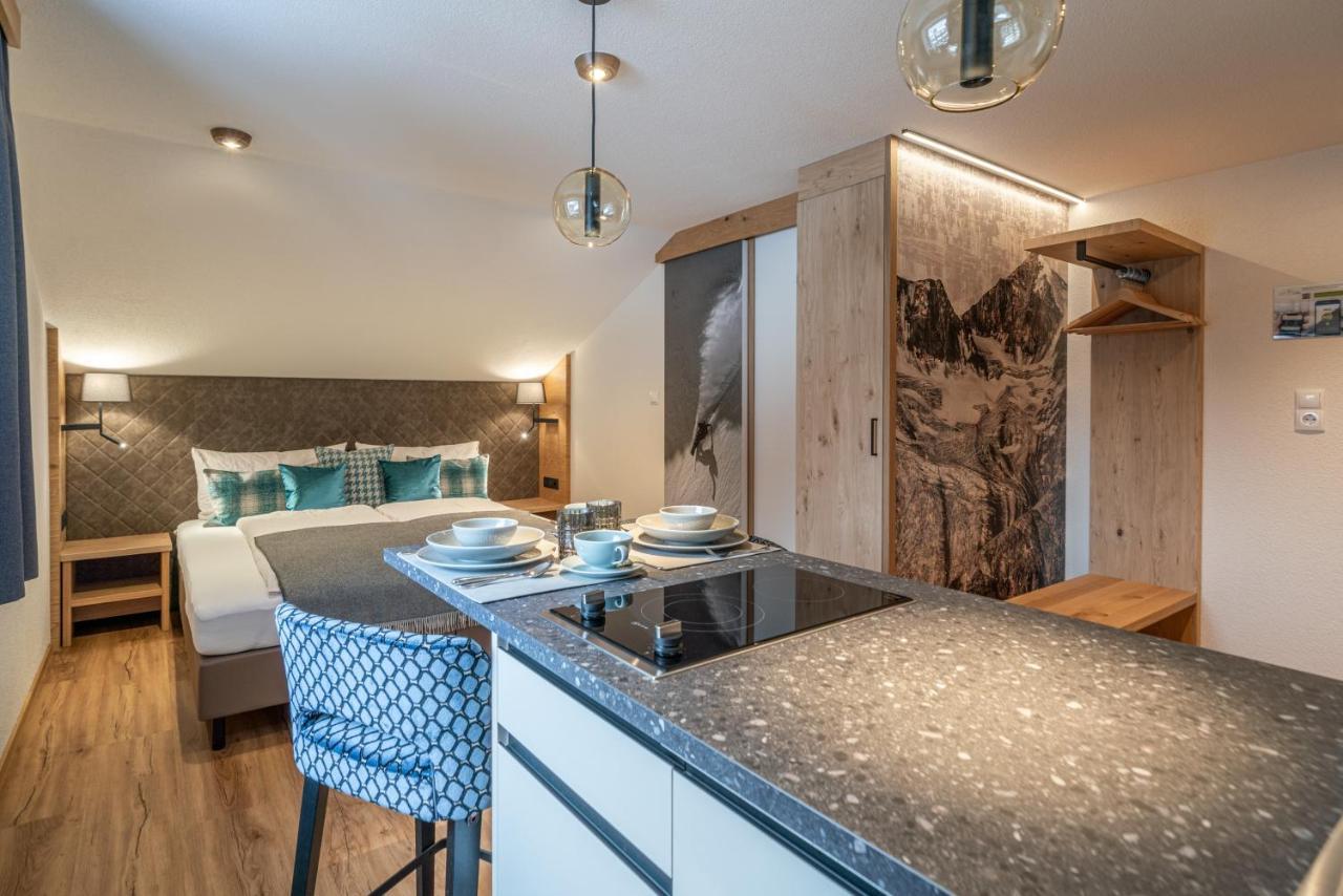 Garni Oetztal Rooms & Aparts Sölden Buitenkant foto